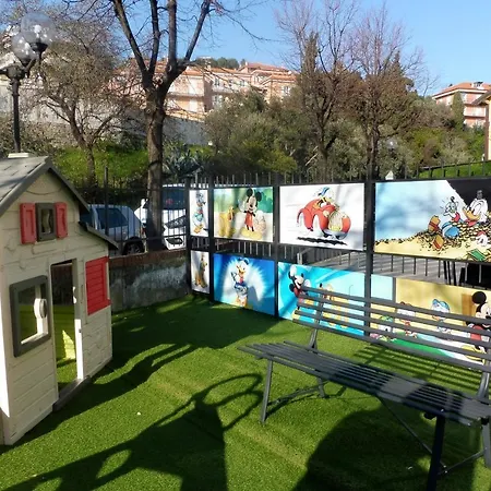 La Casa Di Pippo-bilocale Rosso Holiday home