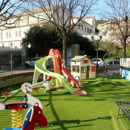 La Casa Di Pippo-bilocale Rosso Holiday home